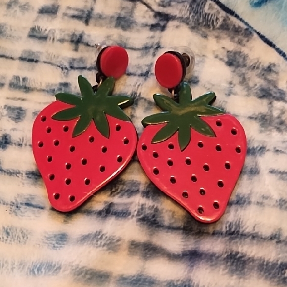 Jewelry - 3/$30 Strawberry Shaped Earrings